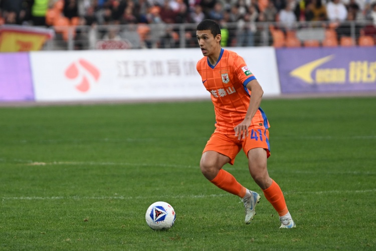 U23国足补时绝杀塔吉克斯坦，依木兰梳理亮眼但中超出场仅4次
