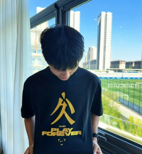 铜梁龙7号向余望：C罗的SIU即选号理由 也是每天想再强点的动力