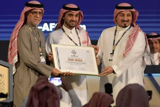 沙特获2034世界杯主办权：无投票掌声通过，419.8分创历史申办纪录