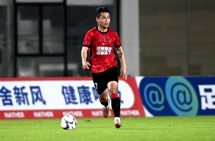 足协杯:成都蓉城全华班4-0横扫上海泽天 韦世豪直言目标走更远 足协杯:成都蓉城全华班4-0横扫上海泽天 韦世豪直言目标走更远