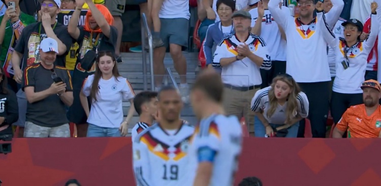 半场-德国两度进球被吹 凯西补射破门科特迪瓦1-0领先 半场-德国两度进球被吹 凯西补射破门科特迪瓦1-0领先