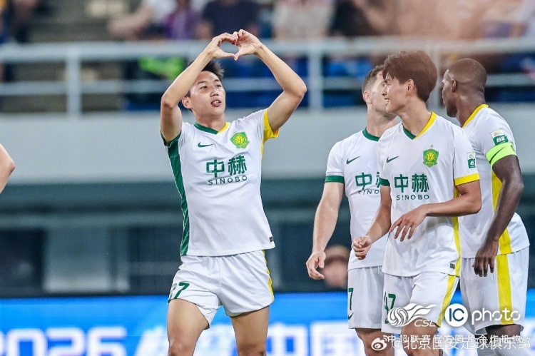 法比奥梅开二度 北京国安客场4-2力擒天津津门虎